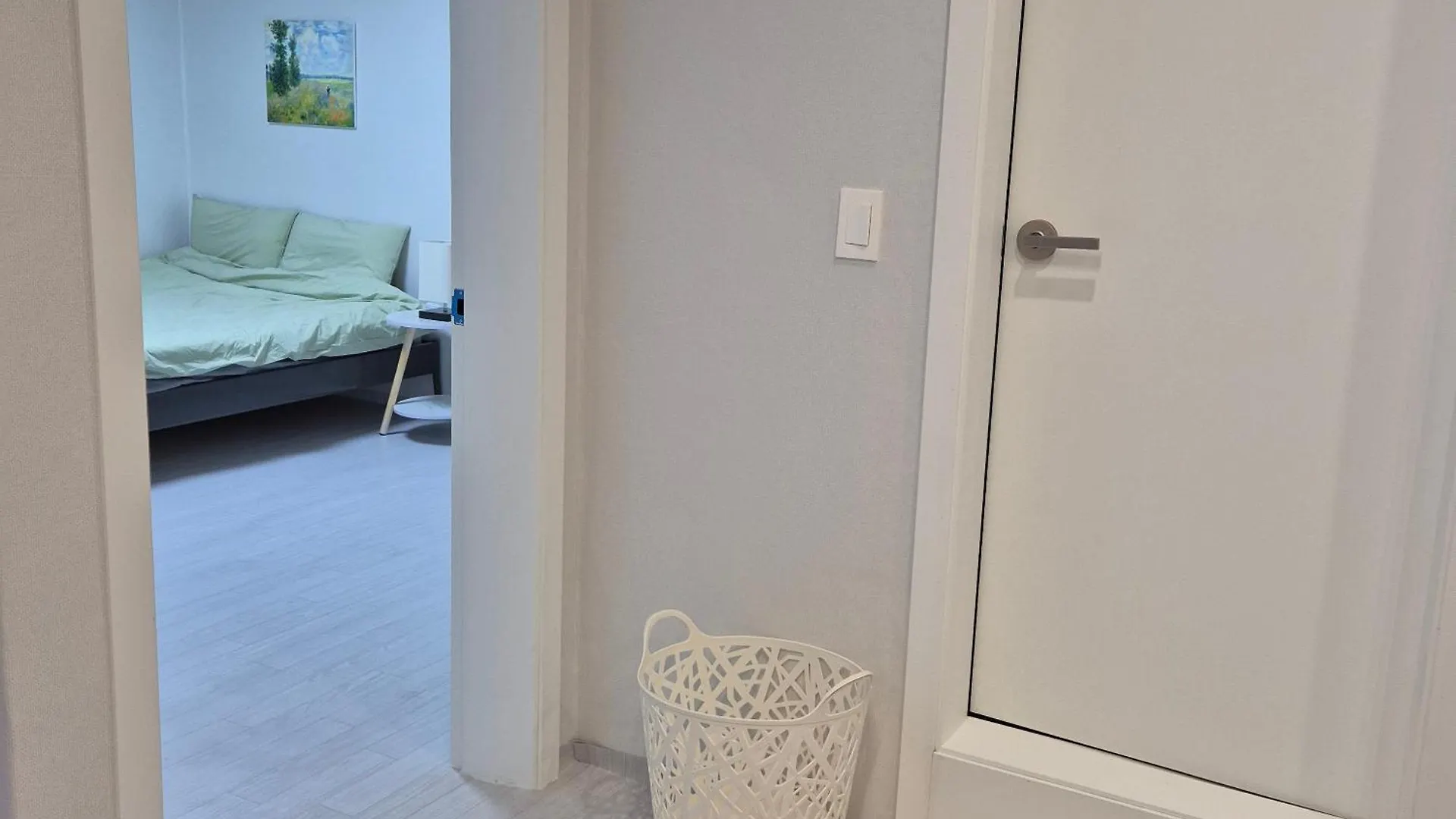 Appartement Long-Term Stay Hongdae 5 Minutes 6 People Quiet Accommodation Long-Term Discount Wifi Seoel